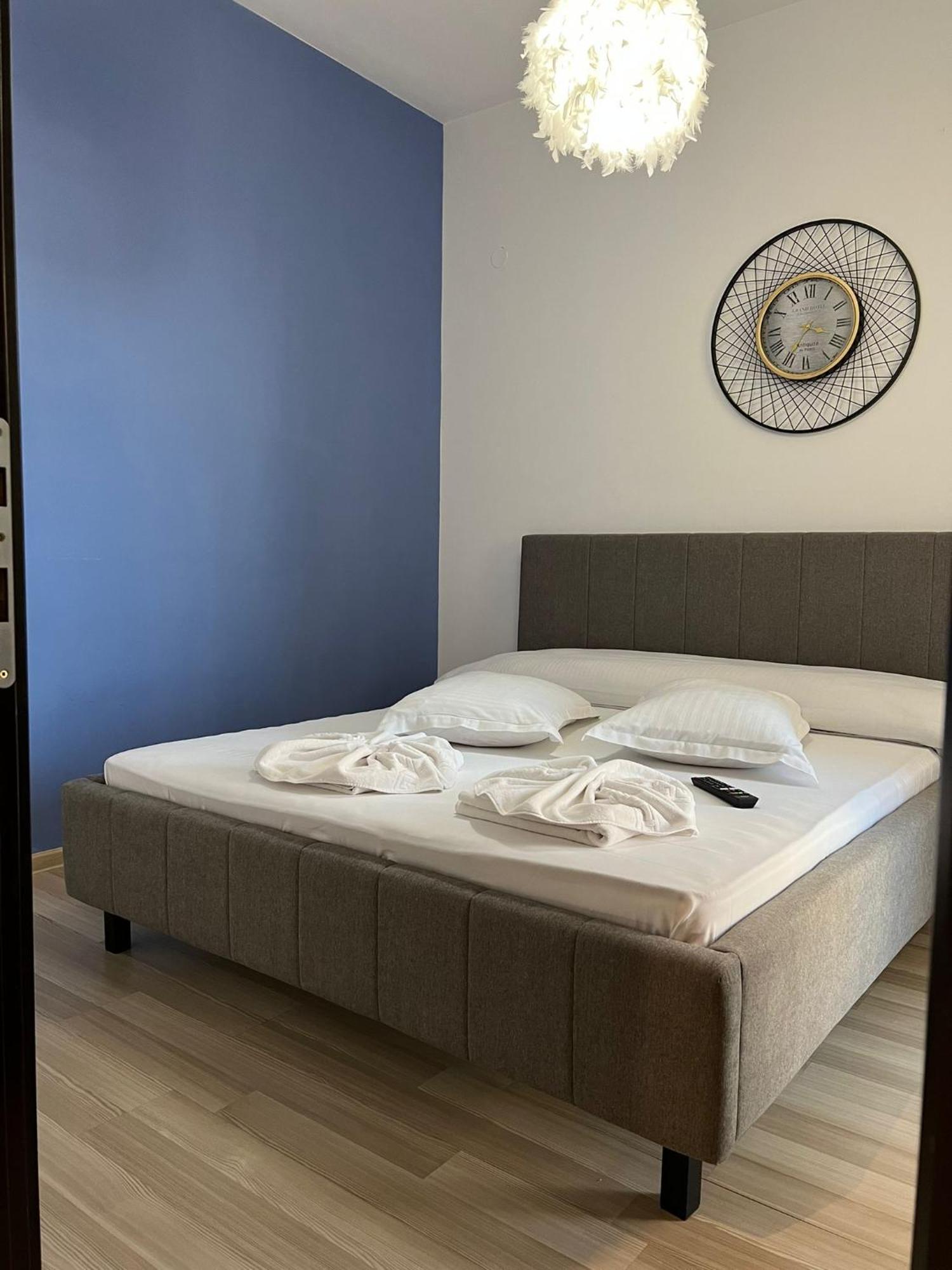 Luxury Glam Apartments Iasi At Lazar Palas Экстерьер фото