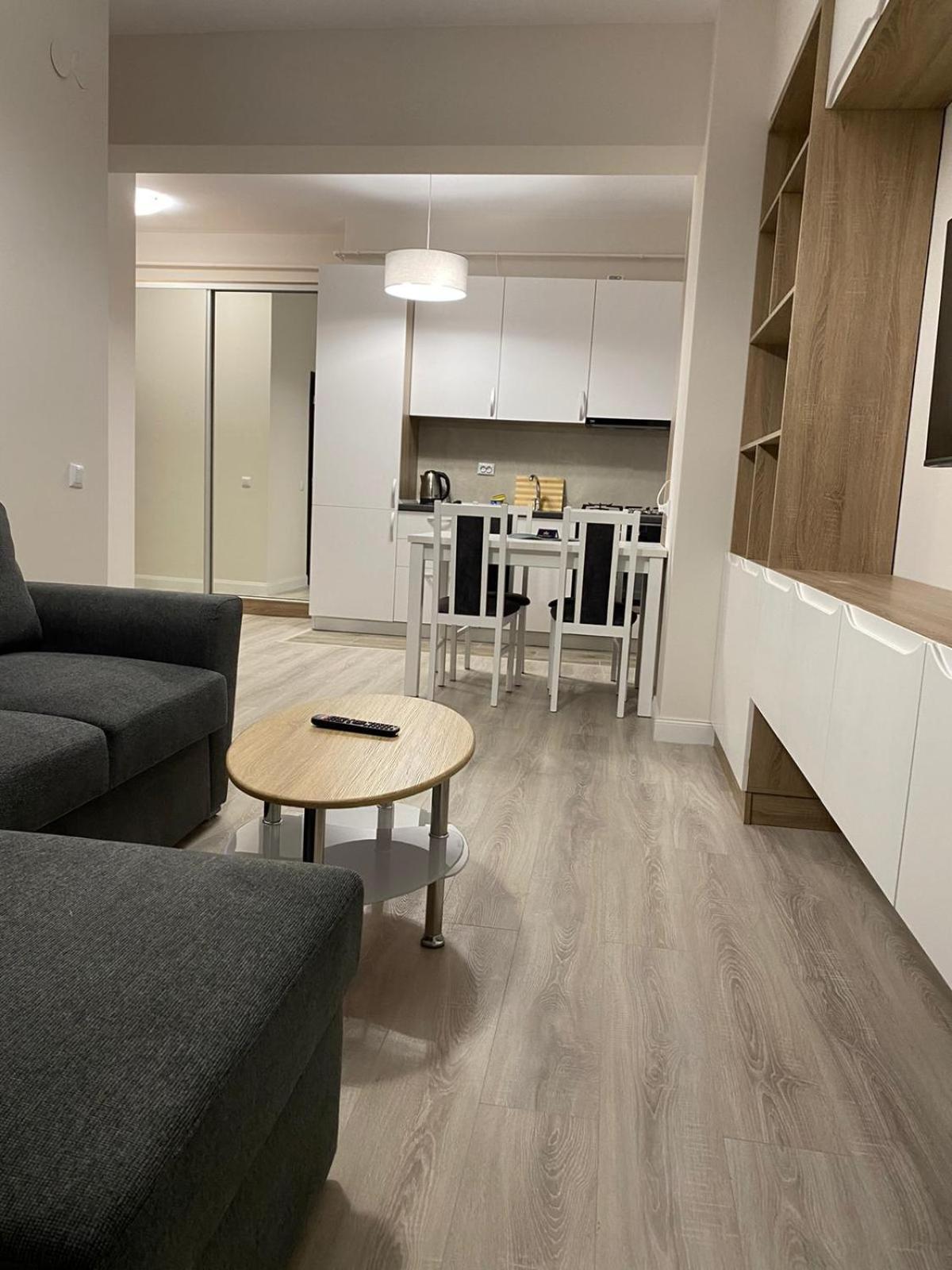 Luxury Glam Apartments Iasi At Lazar Palas Экстерьер фото