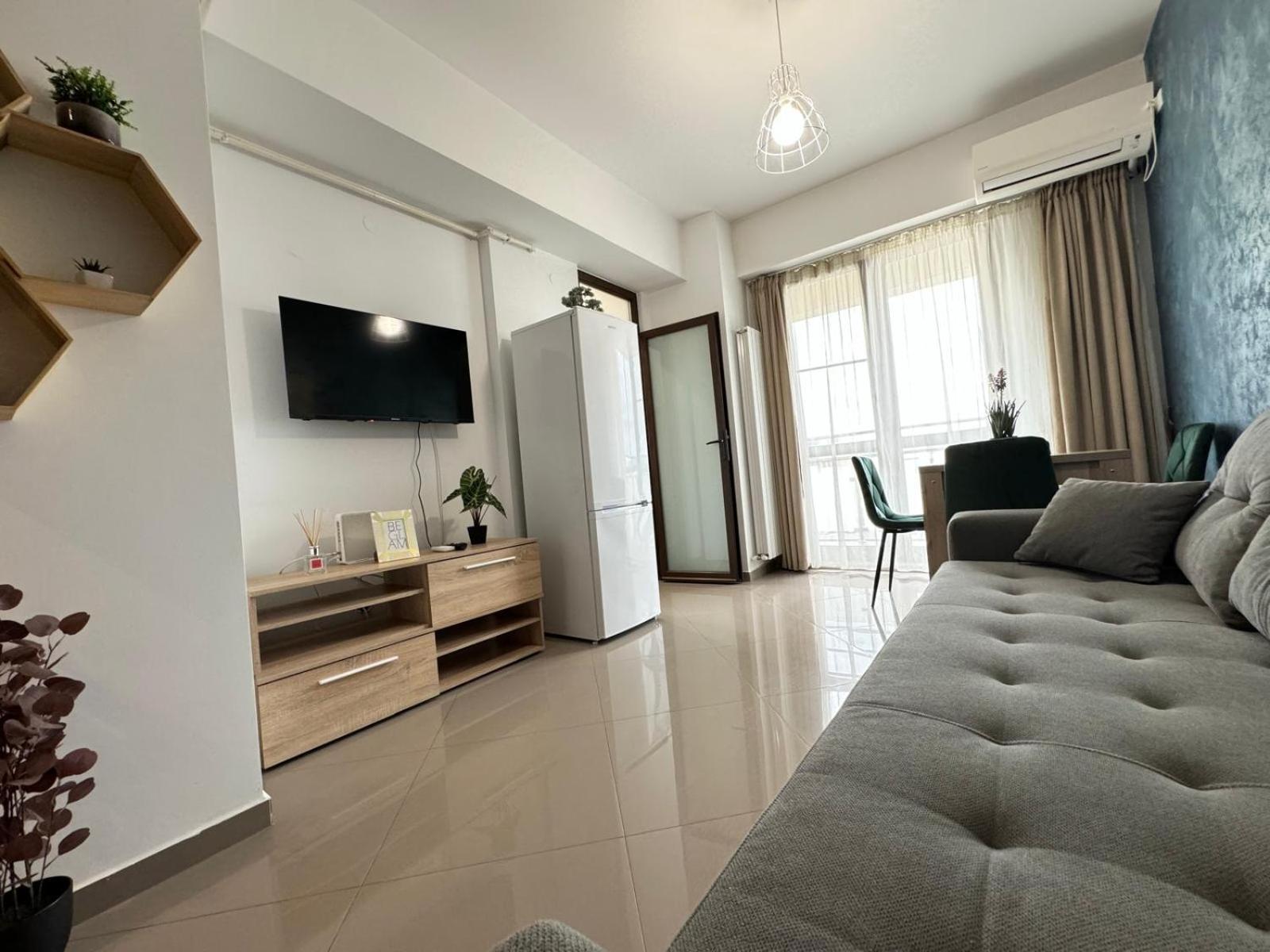 Luxury Glam Apartments Iasi At Lazar Palas Экстерьер фото
