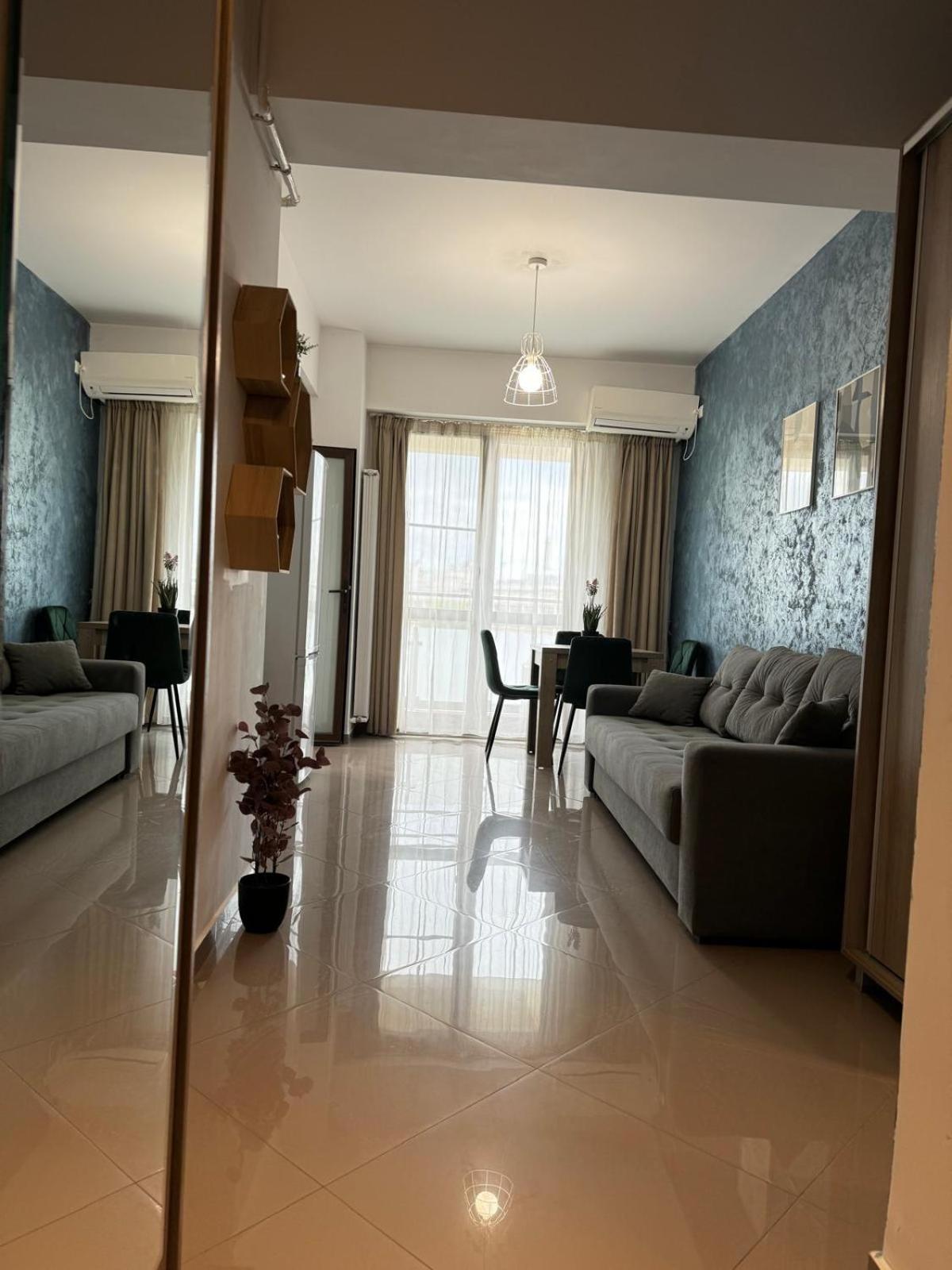 Luxury Glam Apartments Iasi At Lazar Palas Экстерьер фото