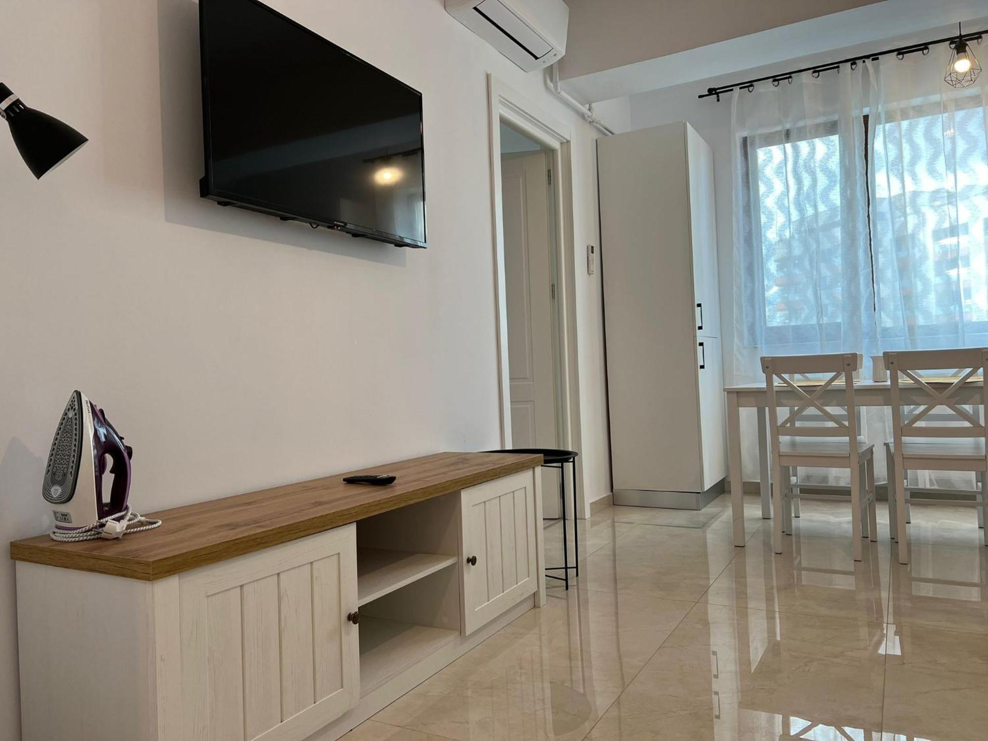 Luxury Glam Apartments Iasi At Lazar Palas Экстерьер фото